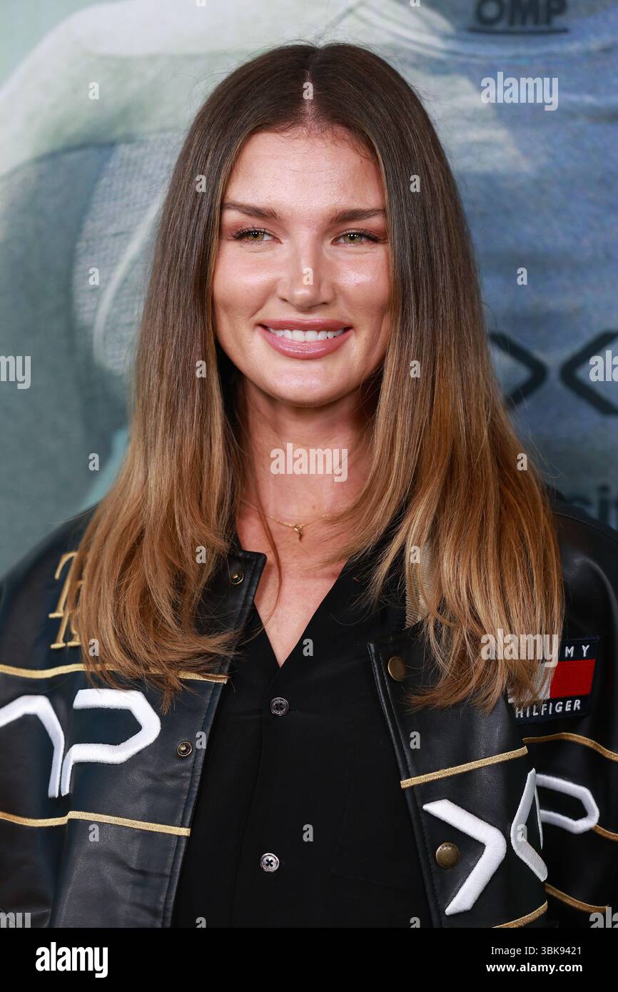 Amy Pejkovic kommt zur Premiere von Brad Pitts neustem Film F1, the Movie. Im Hoyts Entertainment Quarter, Moore Park, Australien Stockfoto