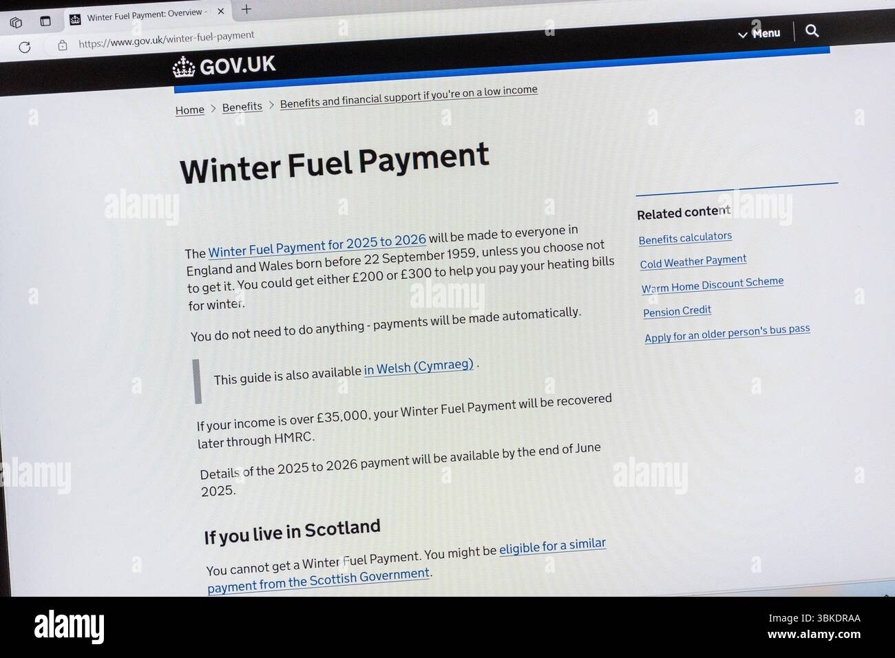 Gov.uk Webseite über die Winter Fuel Payment im Jahr 2025 nach einer Kehrtwende durch die Kanzlerin Rachel Reeves und die Labour-Regierung, England, Großbritannien, 2025 Stockfoto