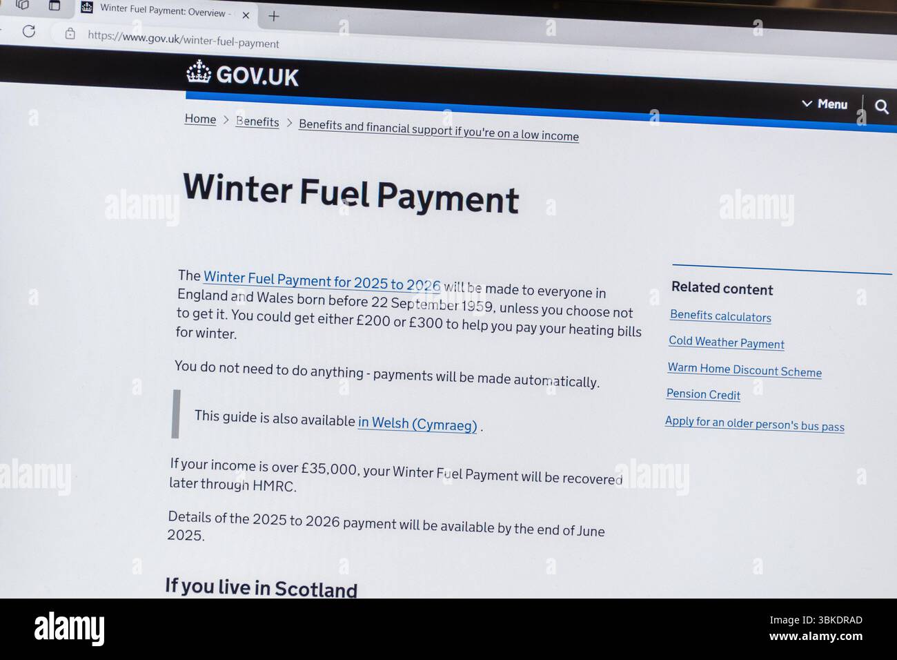 Gov.uk Webseite über die Winter Fuel Payment im Jahr 2025 nach einer Kehrtwende durch die Kanzlerin Rachel Reeves und die Labour-Regierung, England, Großbritannien, 2025 Stockfoto
