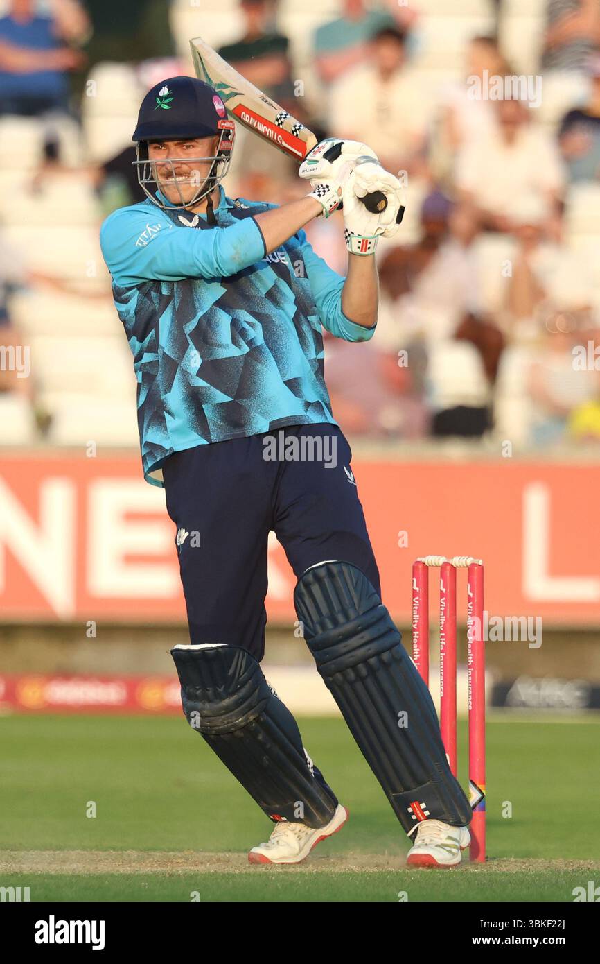 James Wharton aus Yorkshire in Batting-Action während des Vitality T20 Blast-Spiels zwischen Durham und Yorkshire im Banks Homes Riverside, Chester le Street am Freitag, den 20. Juni 2025. (Foto: Robert Smith | MI News) Credit: MI News & Sport /Alamy Live News Stockfoto