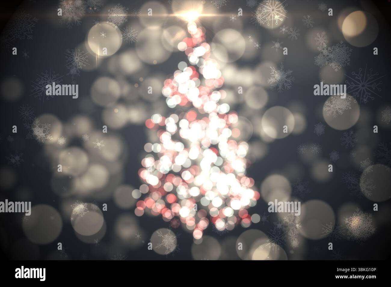 Glitzernder weihnachtsbaum aus Lichtern Stockfoto