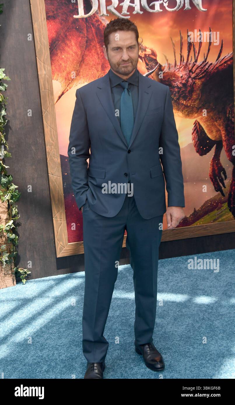 Los Angeles, Usa. Juni 2025. Schauspieler Gerard Butler nimmt an der Premiere von „How to Train Your Dragon“ Teil, die im Academy Museum of Motion Pictures stattfindet. Quelle: SOPA Images Limited/Alamy Live News Stockfoto