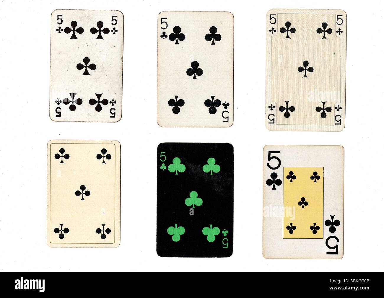 Eine Vintage-Spielkarte in verschiedenen Designs, isoliert auf weißem Hintergrund. Stockfoto