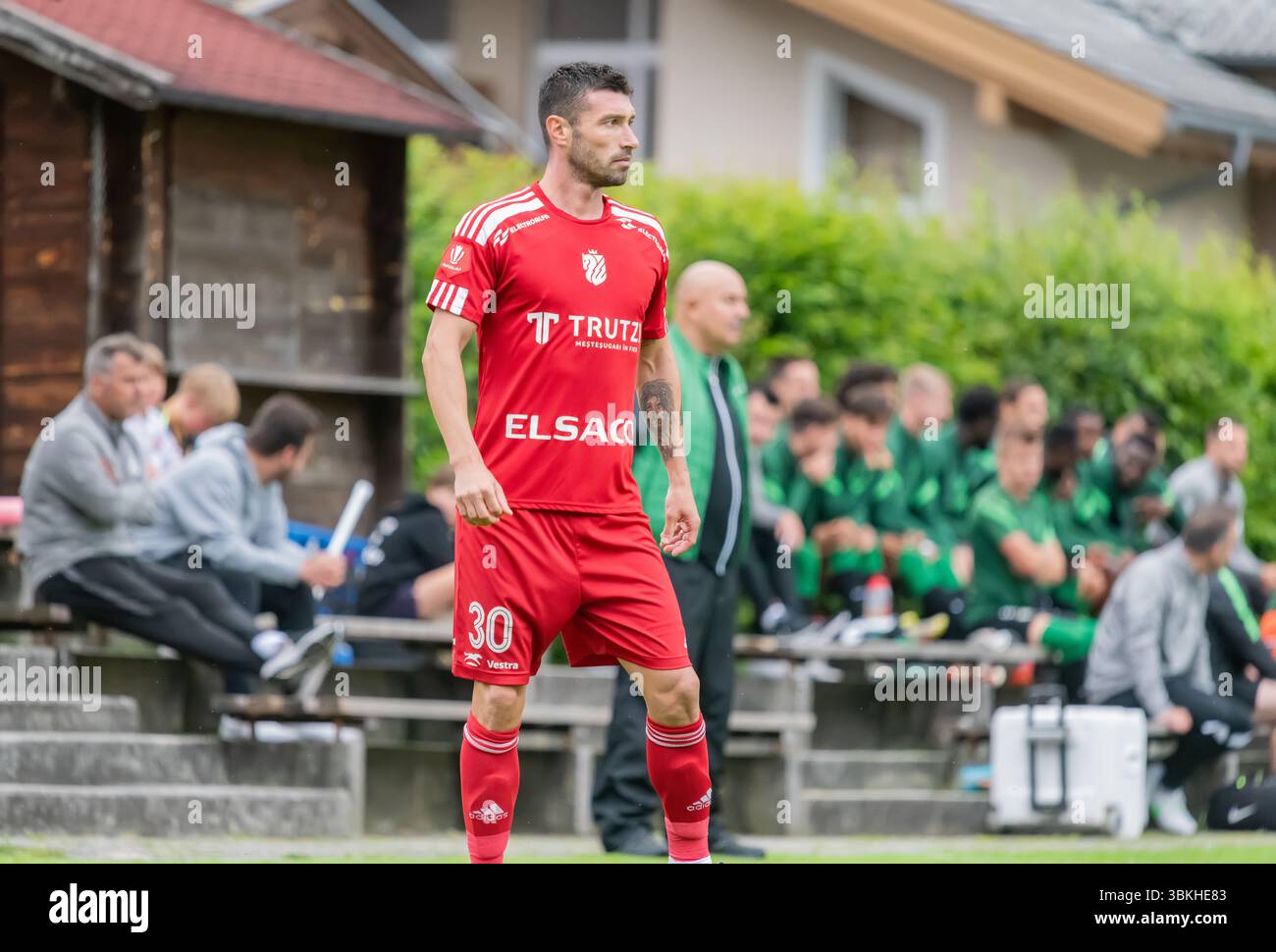 Bramberg am Wildkogel, Österreich – 3. Juli 2023. Botosani Linksverteidiger Alexandru Tiganasu während des internationalen Freundschaftsspiels Botosani vs Ferencvaros 0-3 Stockfoto