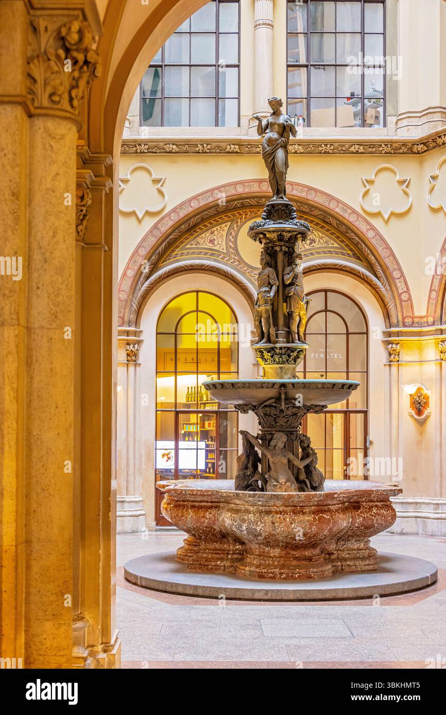 Brunnen, Ferstel Passage, Wien, Österreich Stockfoto