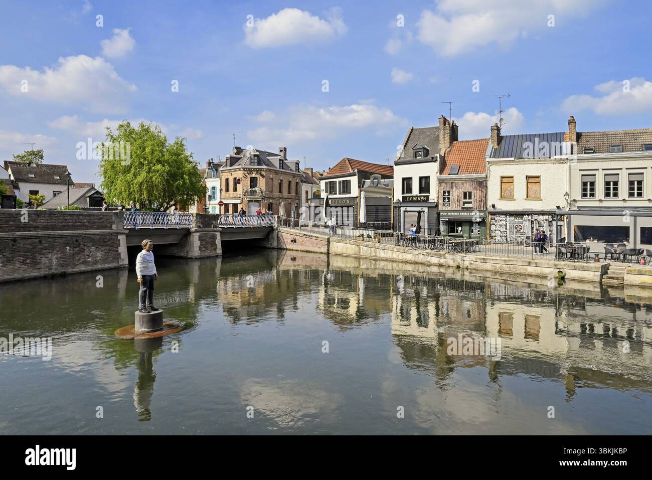 Skulptur in den Gewässern der Somme, Amiens, Somme, Hauts-de-France, Frankreich, Europa Stockfoto