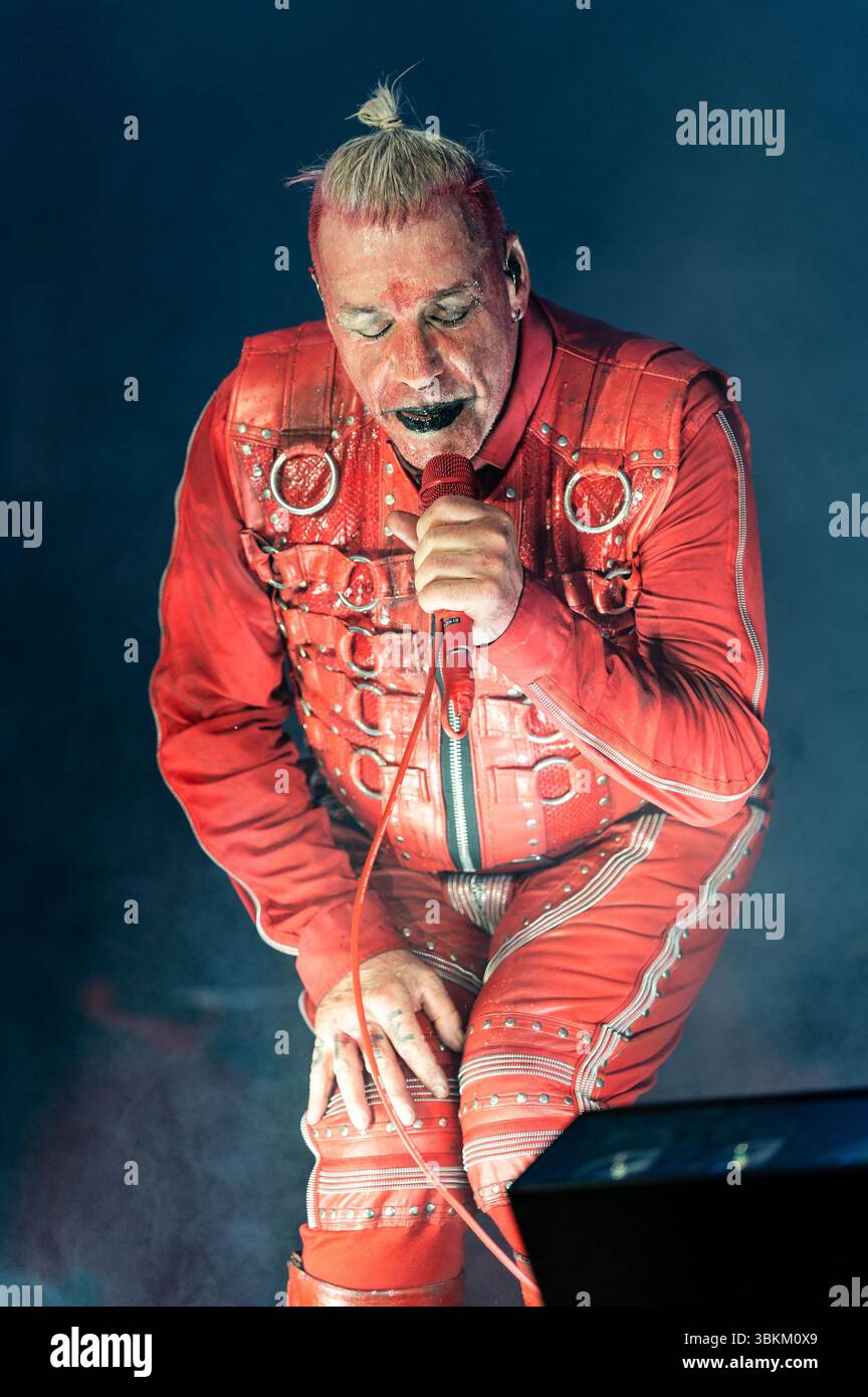 Till Lindemann live beim Metal Air 2025 Festival in der Almased Arena auf dem Albrecht-Thear-Gelände. Uelzen, 21.06.2025 Stockfoto