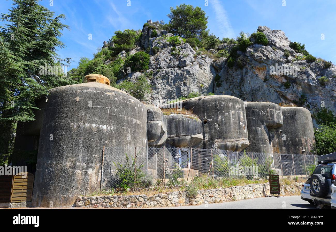 Sainte-Agnes, Frankreich - 19. August 2020: Die Festung in St. Agnes der Maginot-Linie. Linie, Weltkrieg, 2. Weltkrieg, , 2. Weltkrieg, 2. Weltkrieg, Guerre, Bunker, Fort, Festung, zwei, Museum, Festung, Mondiale, Krieg, Stockfoto