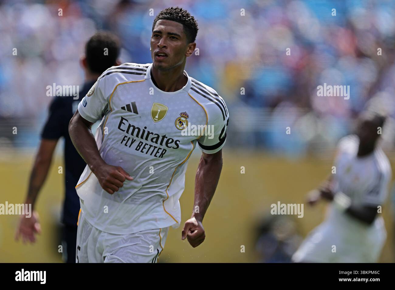 Charlotte, Usa. Juni 2025. Bank of America Stadium Jude Bellingham von Real Madrid feiert sein Tor während des Spiels zwischen Real Madrid und Pachuca, in der zweiten Runde der Gruppe H der FIFA Club-Weltmeisterschaft 2025, am Sonntag, den 22. 30761 (Heuler Andrey/SPP) Credit: SPP Sport Press Photo. /Alamy Live News Stockfoto