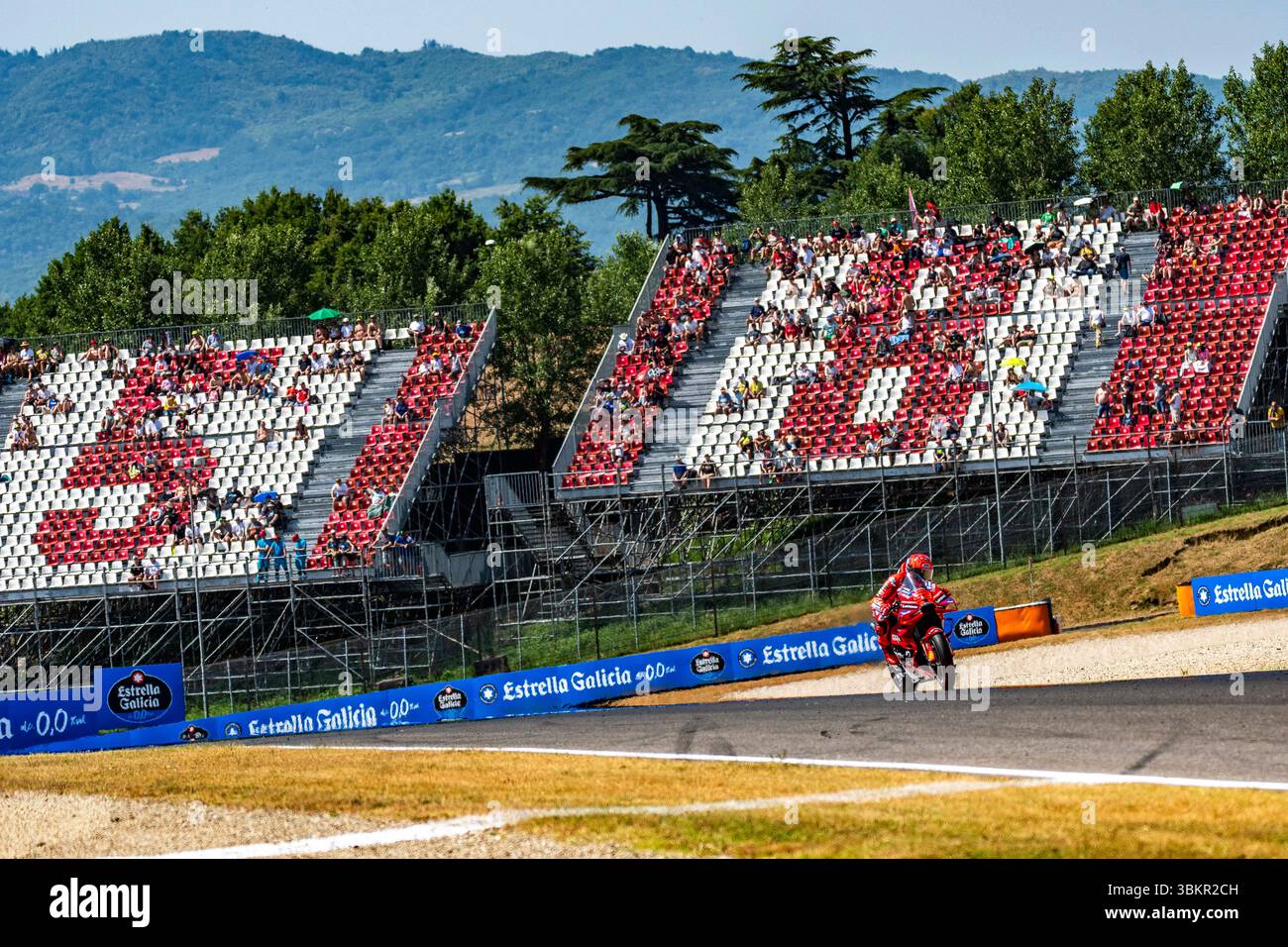 Vigonza, Padovak, Italien. Juni 2025. GRAN PREMIO ITALIA MOTOGP 2025 MARC MARQUEZ (DUCATI LENOVO TEAM) WÄHREND FREITAGS TRAINING Credit: Alessio Mazzocco/ZUMA Wire/Alamy Live News Stockfoto