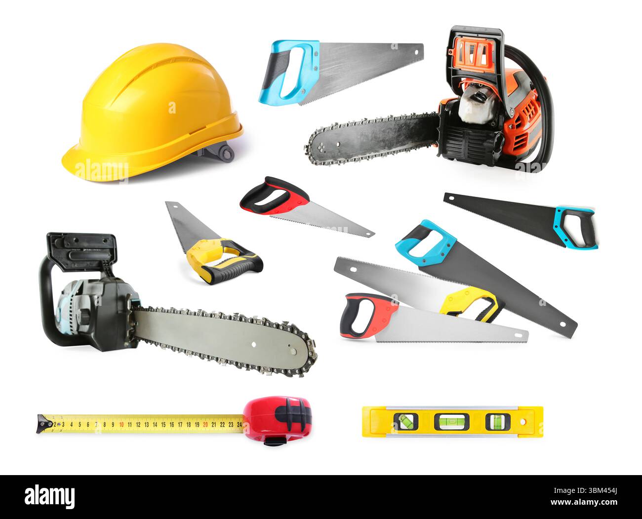 Verschiedene Arten von Sägen und andere Ausrüstung auf weißem Hintergrund, Set Stockfoto