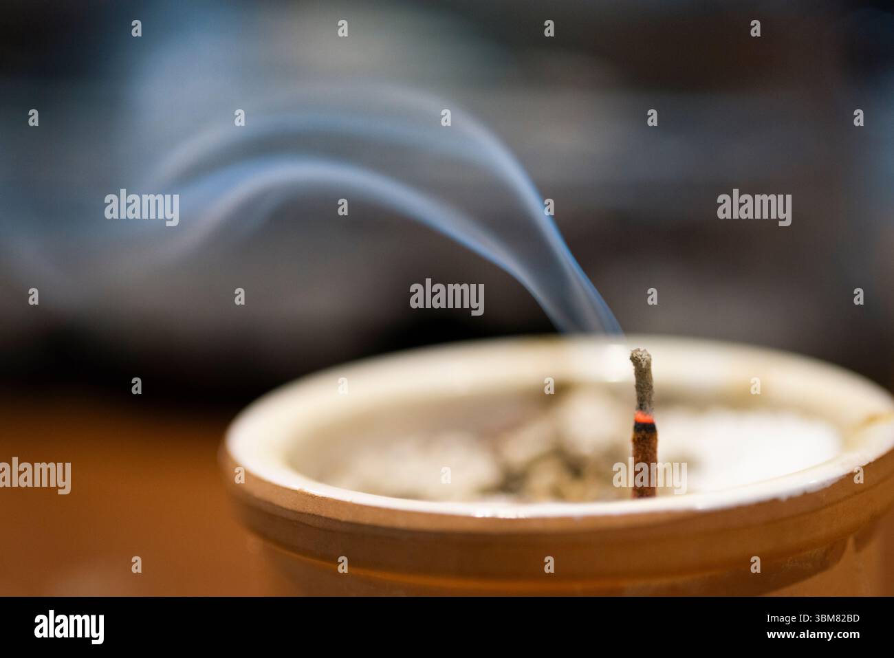 Weihrauch-Brenner Stockfoto