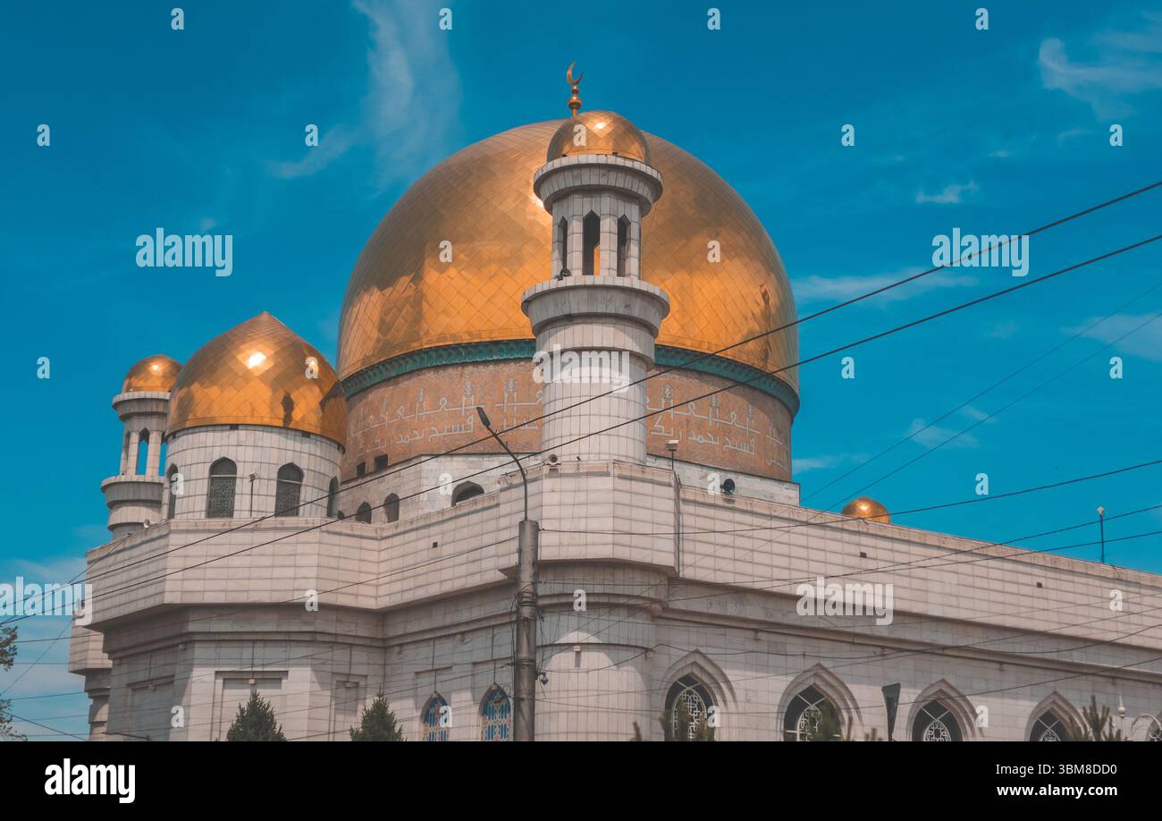 Almaty Zentralmoschee in Kasachstan Stockfoto