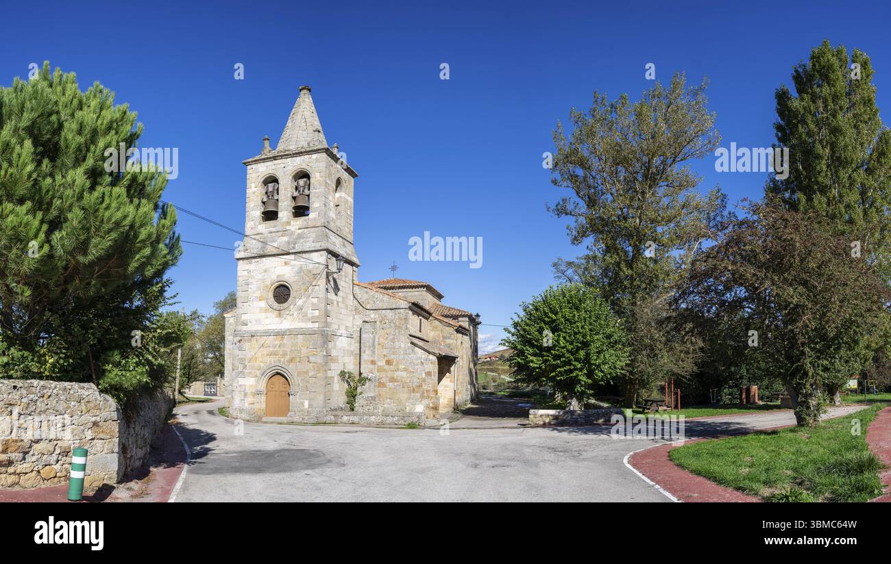Kirche der Mariä Himmelfahrt, Dorf Arija, Stausee Ebro, Kantabrien-Burgos, Spanien, Europa Stockfoto