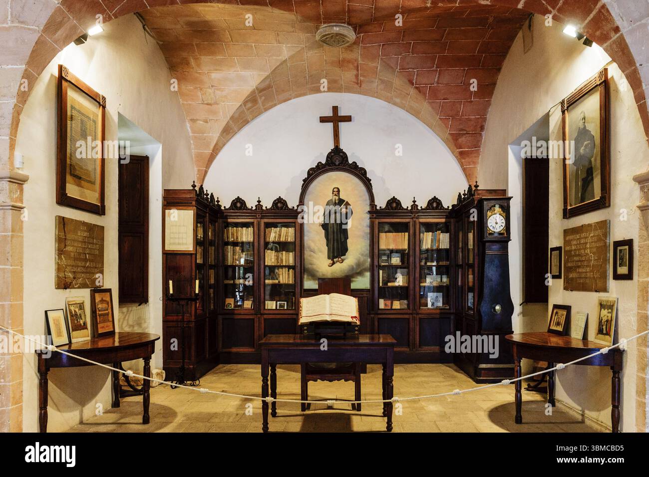 Grammatikzimmer, Heiligtum Nostra Senyora de Cura, im Puig de Cura, Pla de Mallorca, Mallorca, Balearen, Spanien, Europa Stockfoto