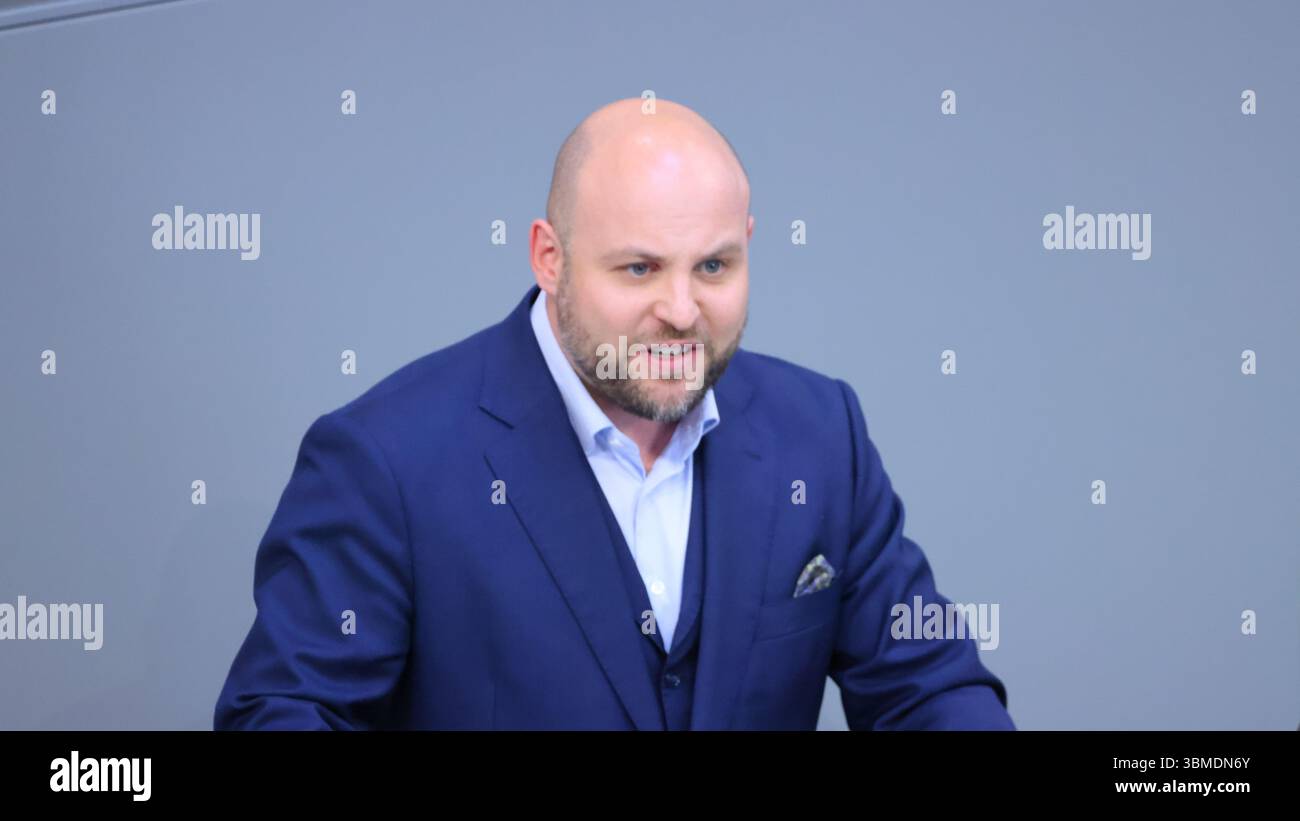 Berlin, Deutschland, 26. Juni 2025. Aktuelle Ereignisse: Situation im Nahen Osten im Reichstag Credit: Klaus KROENERT/Alamy Live News Stockfoto