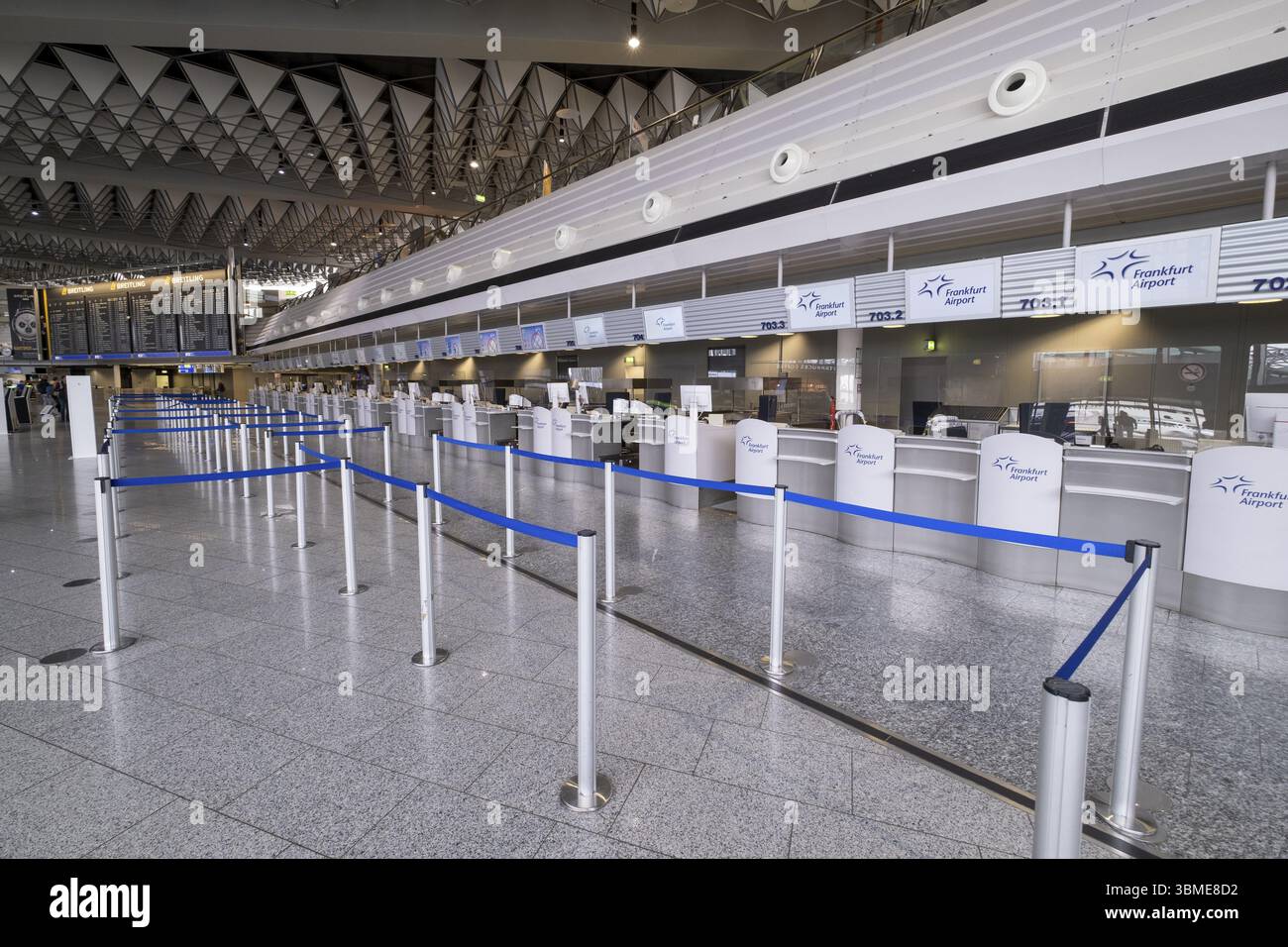 Flughafen Frankfurt, Fraport, Check-in-Schalter ohne Personal in Terminal 1, Frankfurt am Main, Hessen, Deutschland, Europa Stockfoto