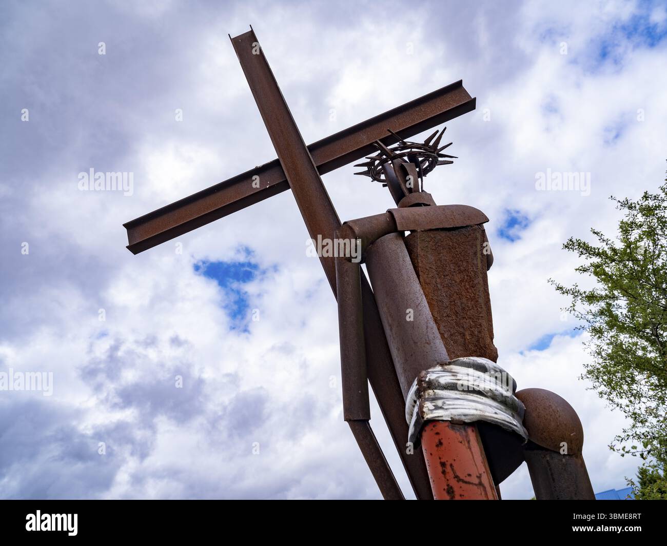 Weg der Hoffnung an der Gedenkstätte Point Alpha zwischen Geisa in Thüringen und Rasdorf in Hessen, der ehemaligen innerdeutschen Grenze. Das Kunstprojekt der Stockfoto