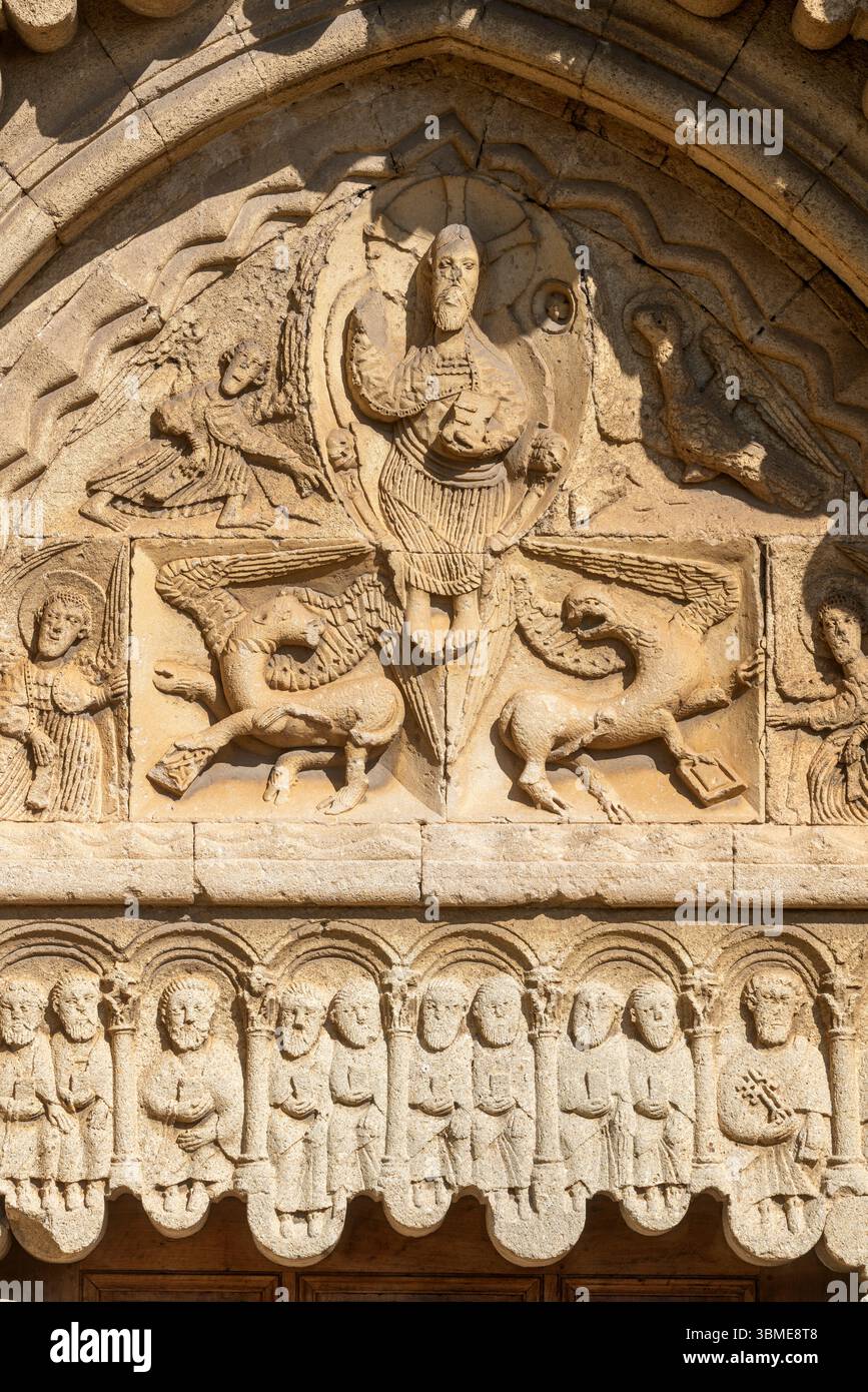 Ganagobie, Prieuré de Ganagobie, Westportal Stockfoto