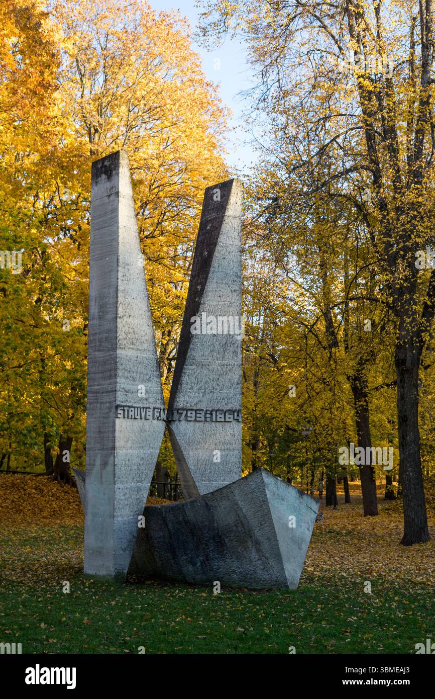 Tartu Struve Denkmal Stockfoto