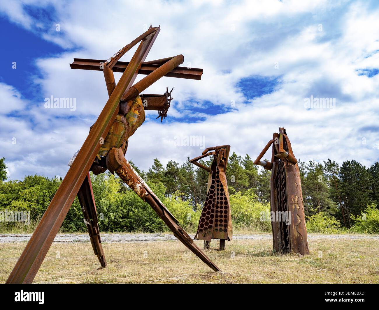 Weg der Hoffnung an der Gedenkstätte Point Alpha zwischen Geisa in Thüringen und Rasdorf in Hessen, der ehemaligen innerdeutschen Grenze. Das Kunstprojekt der Stockfoto