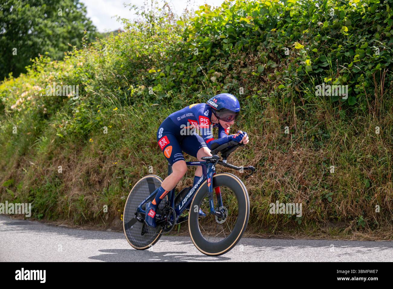 26. Juni 2025, Ceredigion, Wales – 2025 Lloyds British National Road Championships – Women Elite ITT – Pfeiffer Georgi vom Team Picnic PostNL – Image Credit: Josh Wheeler / Alamy Live News Stockfoto