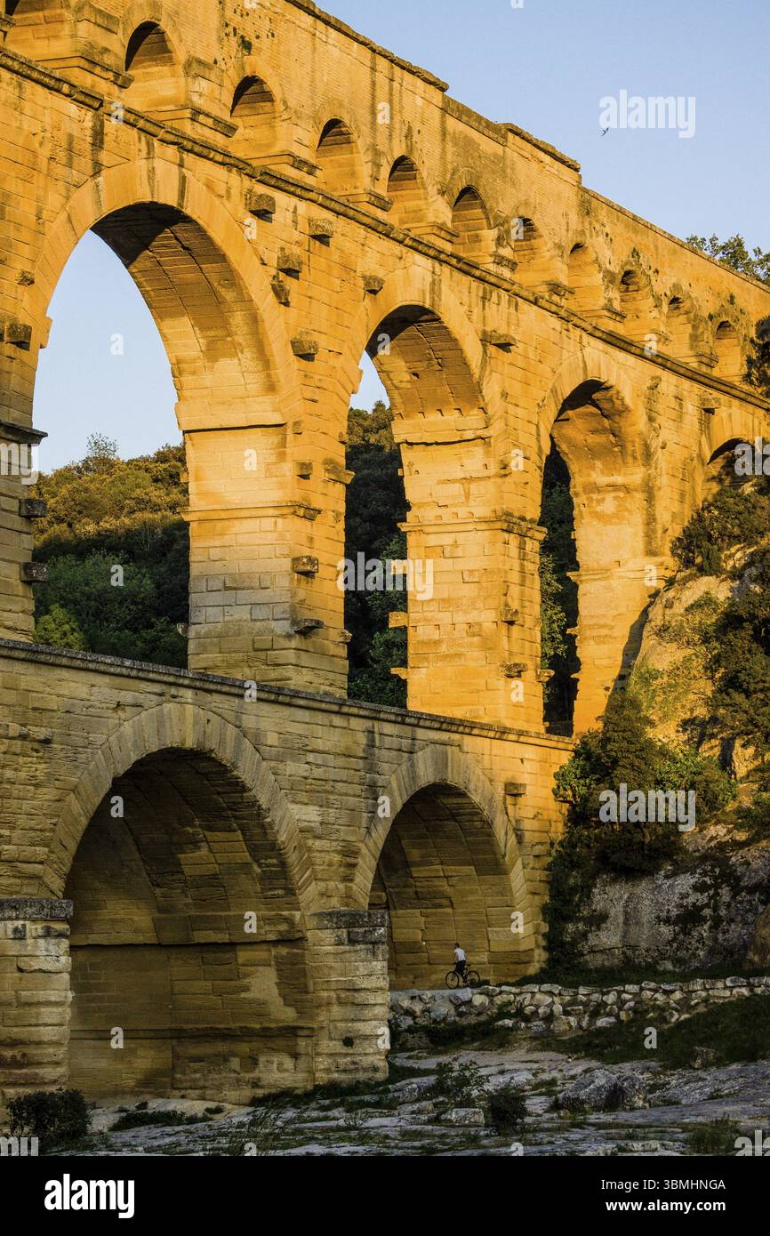 Pont du Gard, Aquädukt-Erbe der Menschheit, erbaut vom Römischen Reich, 1 Jahrhundert n. Chr., Remoulins, Département Gard, Frankreich, Europa Stockfoto