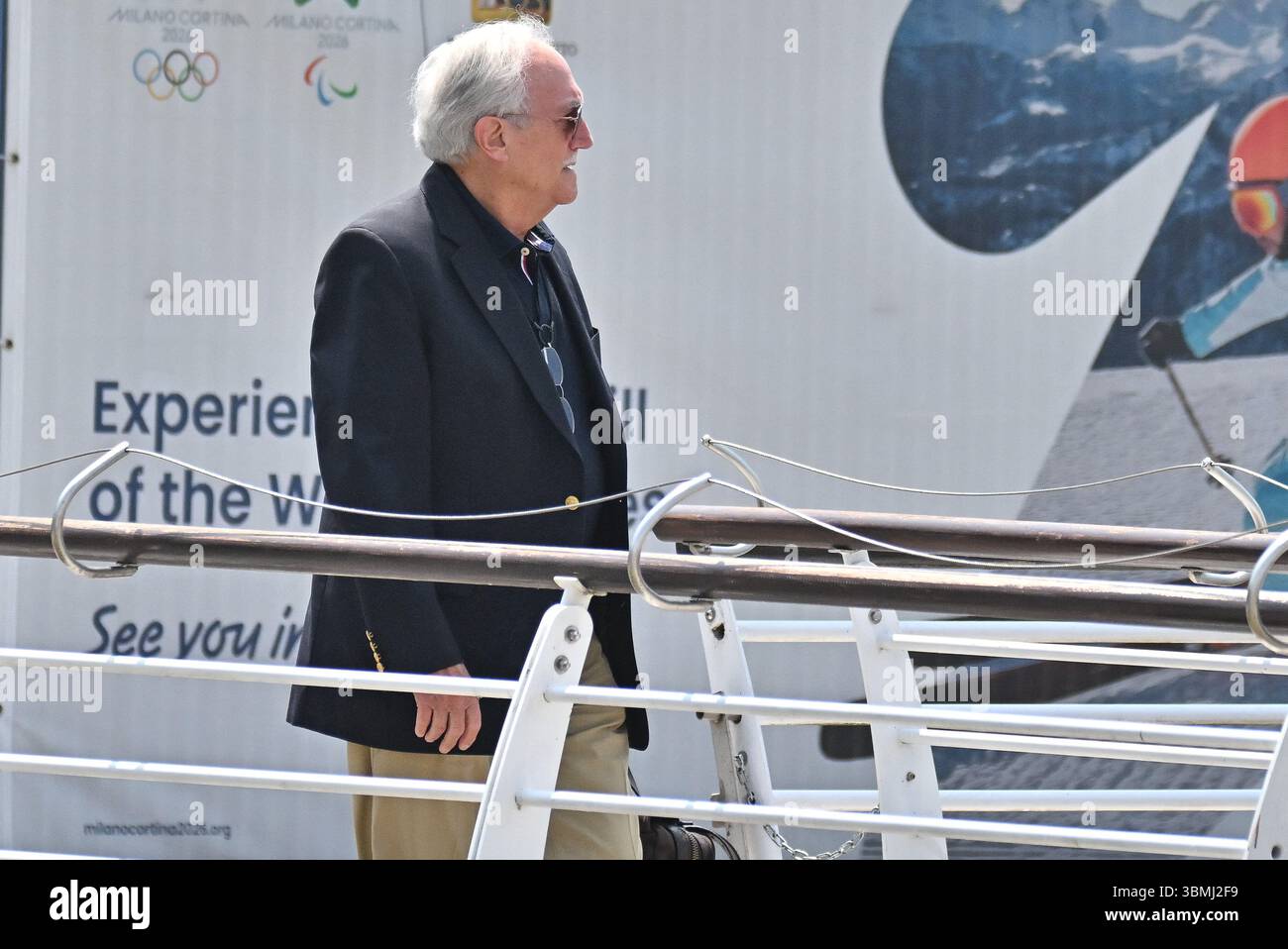 Venedig, Italien. Juni 2025. NAMENSKORREKTUR - Miguel Bezos (Vater von Jeff Bezos) kommt am Flughafen Venedig vor der Hochzeit von Jeff Bezos am 25. Juni 2025 in Venedig an. Foto: Julien Reynaud/APS-Medias/ABACAPRESS.COM Credit: Abaca Press/Alamy Live News Stockfoto