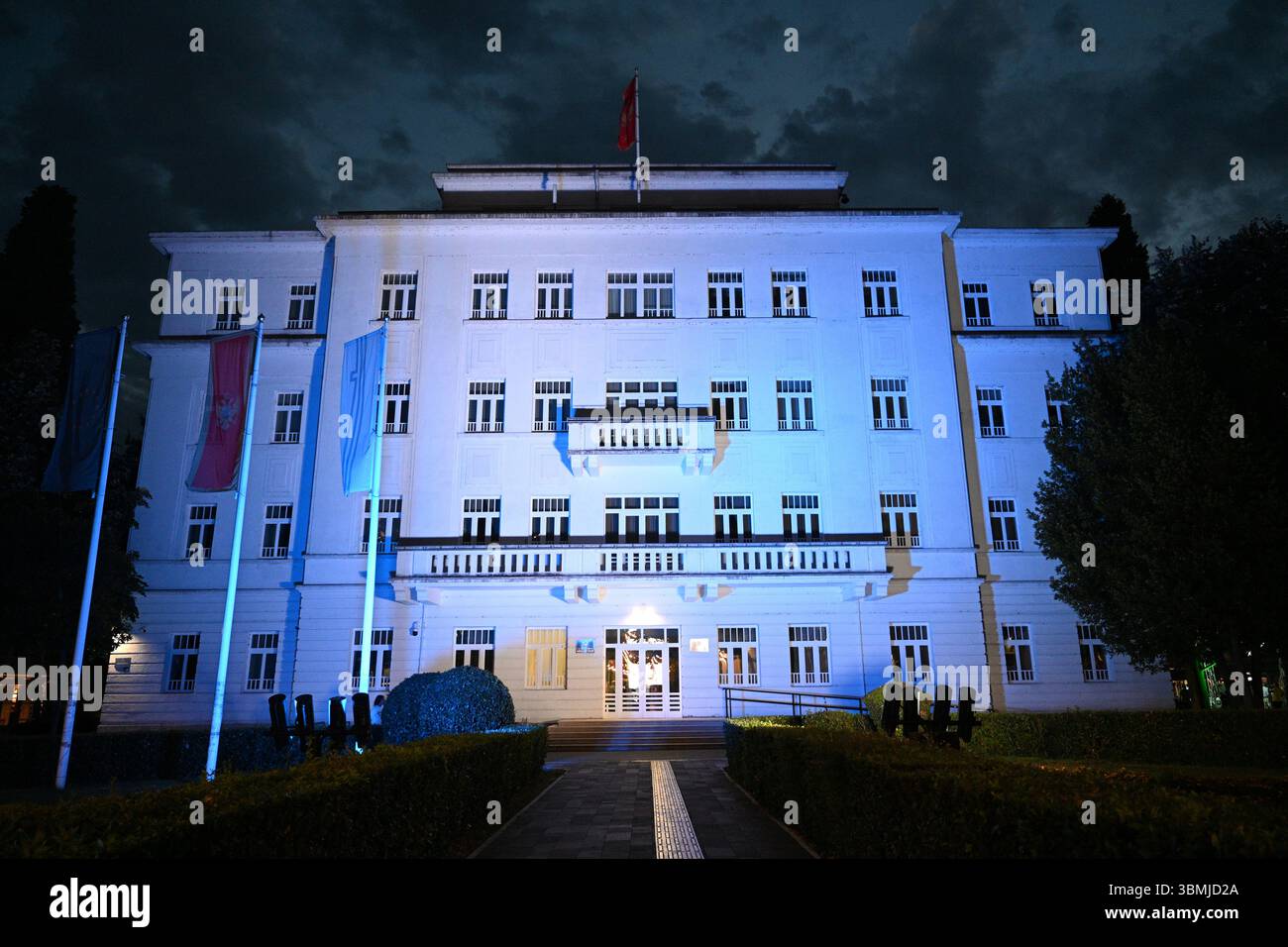 Podgorica, Montenegro - 20. Juni 2025: Rathaus Von Podgorica. Kommunales Versammlungsgebäude Podgorica. Stockfoto