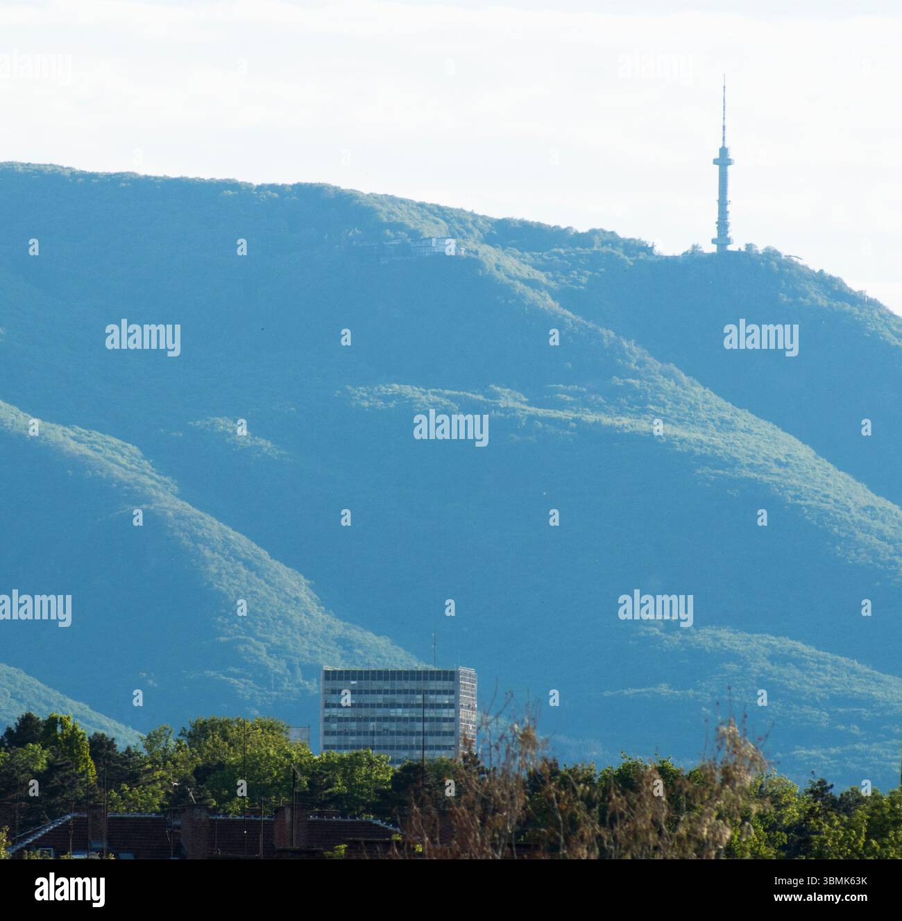 Blick auf den Vitosha-Berg von Sofia. Stockfoto