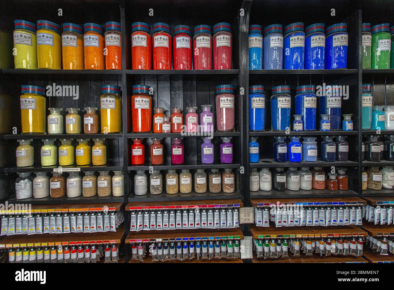 L Cornelissen & Son der legendäre Londoner Kunstwarenladen (ca. 1855), der von Malern geliebt wird Stockfoto