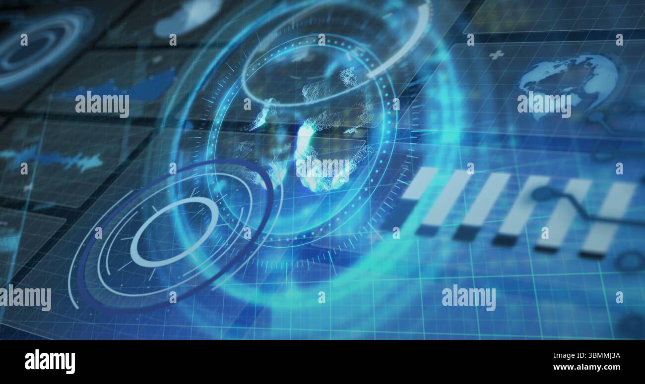 Drehende holographische Erdprojektion, die über blauem Raster schwebt, mit konzentrischen Ringen und Balkendiagrammen Stockfoto