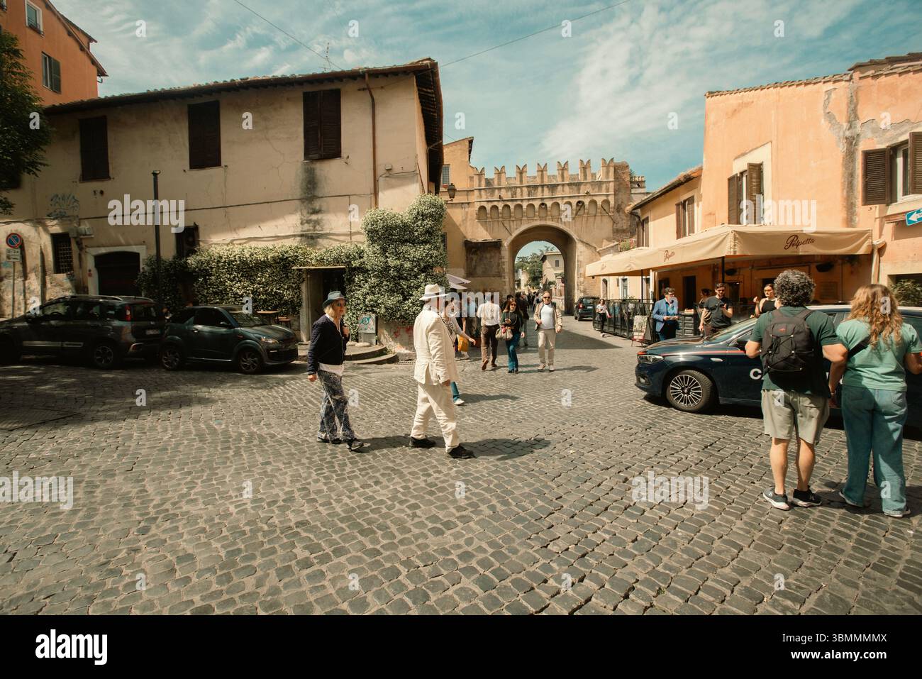 Rom, Italien, Trastevere Viertel. Touristen strömen in diese Gegend Stockfoto