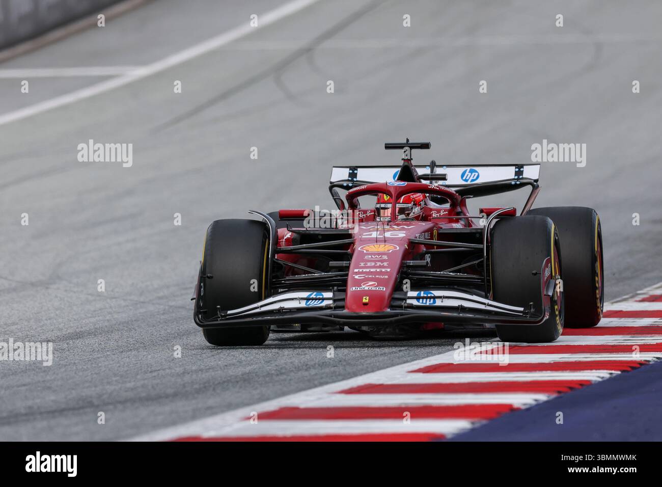 Red Bull Ring, 27. Juni 2025. Formel 1 MSC Cruises großer Preis von Österreich 2025. Im Bild: Nr. 16 Charles Leclerc (MON) von Scuderia Ferrari HP im Ferrari SF-25 während des zweiten Trainings © Piotr Zajac/Alamy Live News Stockfoto