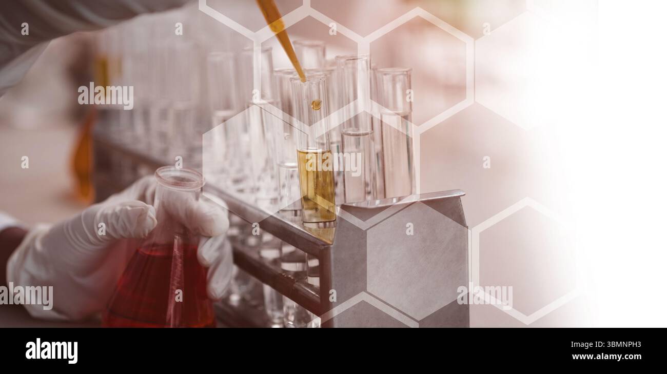 Wissenschaftler arbeiten im Labor Stockfoto