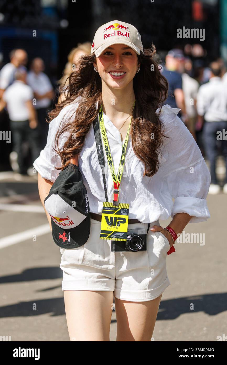 Skispringerin Alexandria Loutitt, großer Preis von Oesterreich, Motorsport, Formel 1, Saison 2025, 28.06.2025 Foto: Eibner-Pressefoto/Alexander Neis Stockfoto