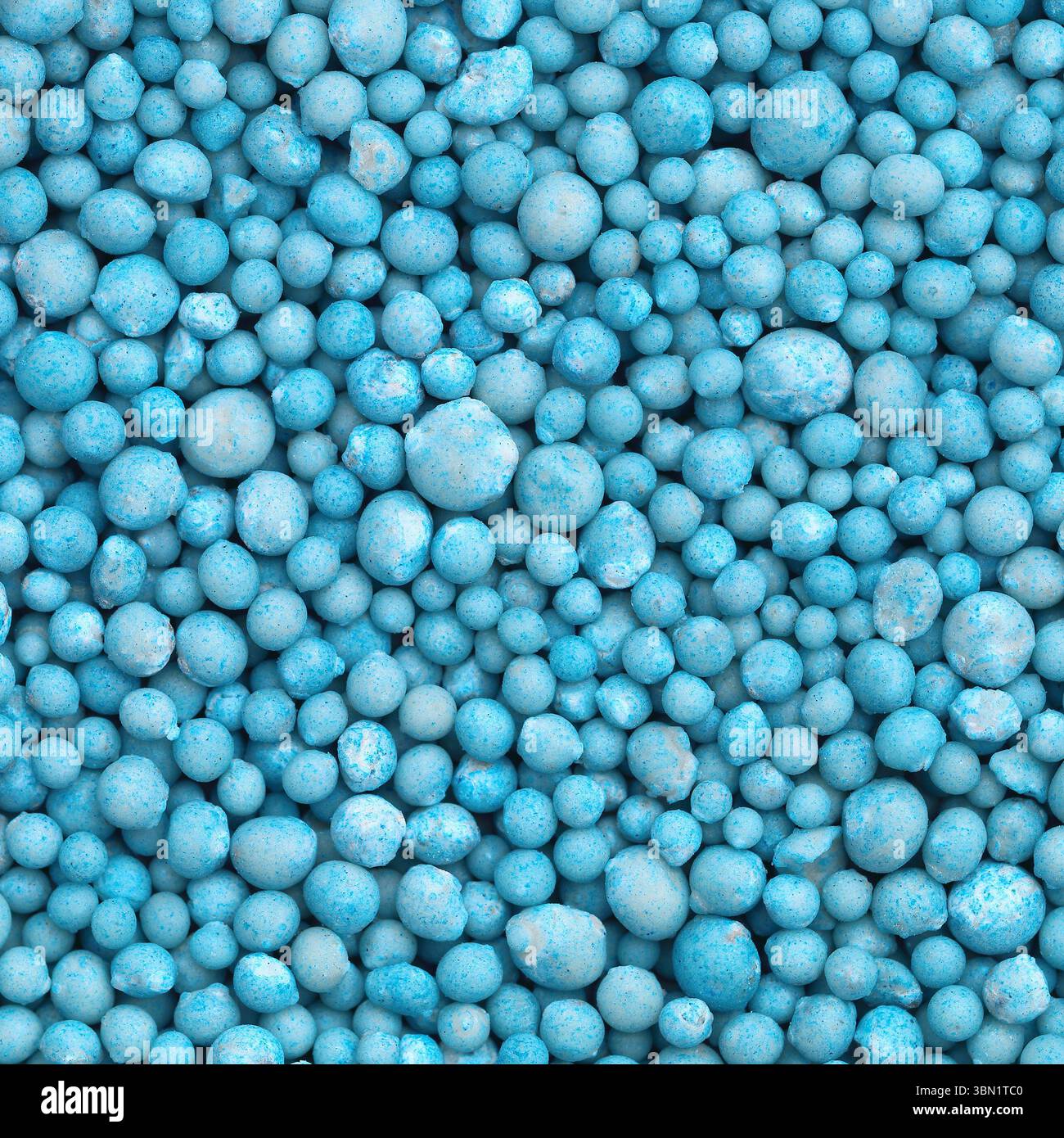 Urea fertilizer -Fotos und -Bildmaterial in hoher Auflsung  Alamy