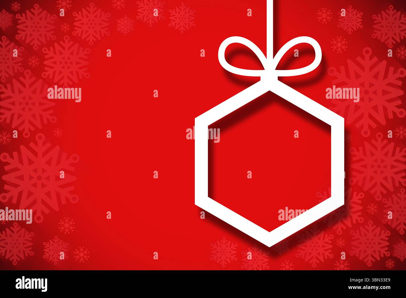 weihnachtsdekoration auf Rot hängen Stockfoto