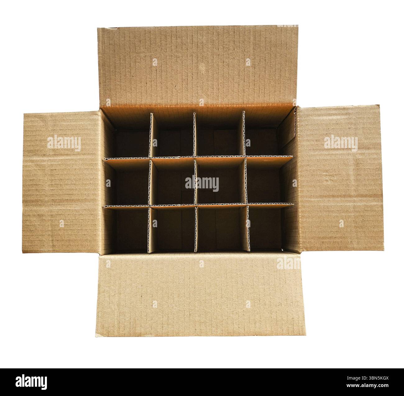 Offene Kartonbox mit Trennelementen, ideal für sichere Verpackung und organisierte Aufbewahrung Stockfoto