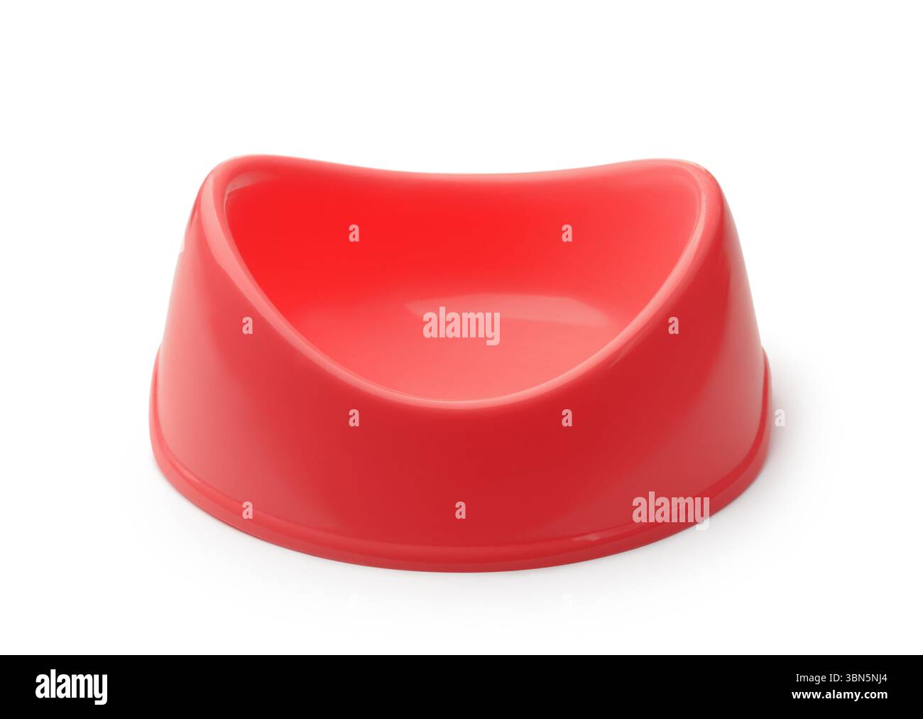 Leere rote PET-Schüssel aus Kunststoff isoliert auf weiß Stockfoto