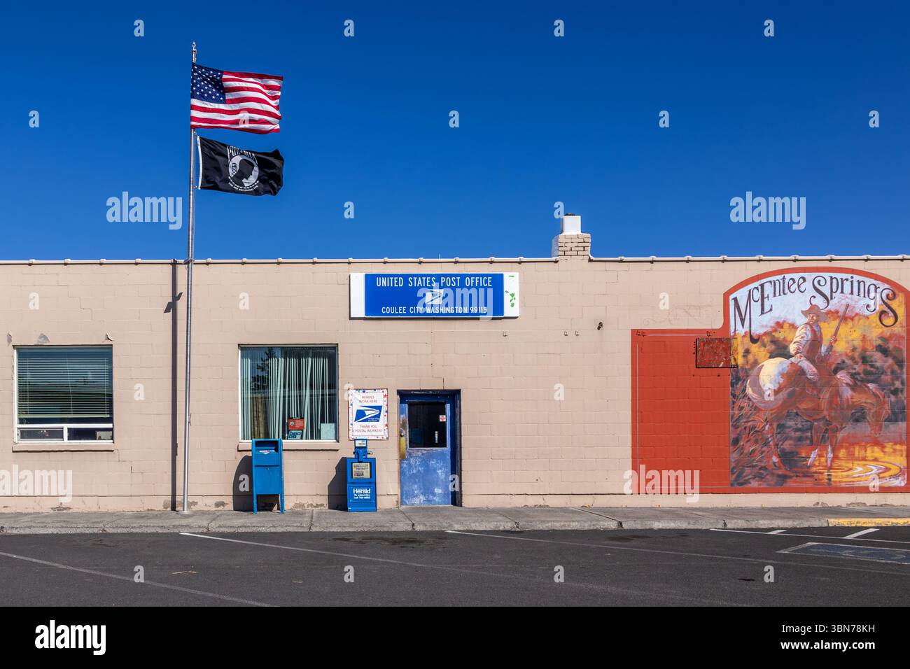 Coulee City, WA USA 16. April 2025 USPS Post Office Building Stockfoto