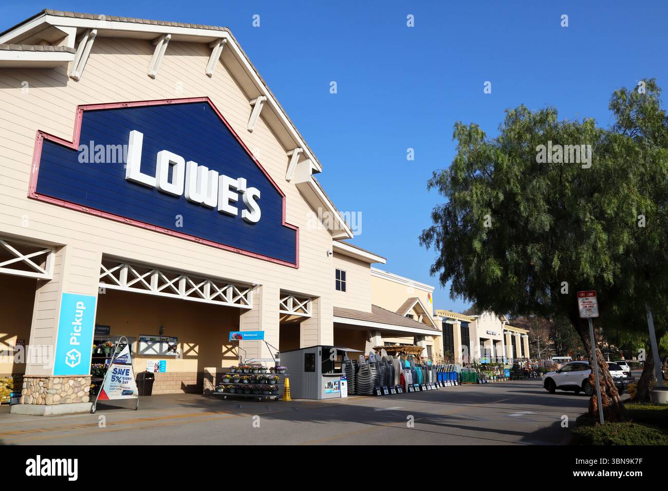 Lowe's Home Improvement speichern Stockfoto
