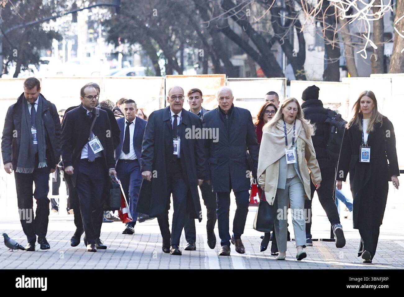 Argentinien. 02.07.2025: Guy Parmelin Vizebewohner der Schweiz und seine Gefolgsleute kommen zur 66. Sitzung des Rates für den Gemeinsamen Markt im Palast San Martin des argentinischen Außenministeriums (Credit: Néstor J. Beremblum/Alamy Live News) Stockfoto