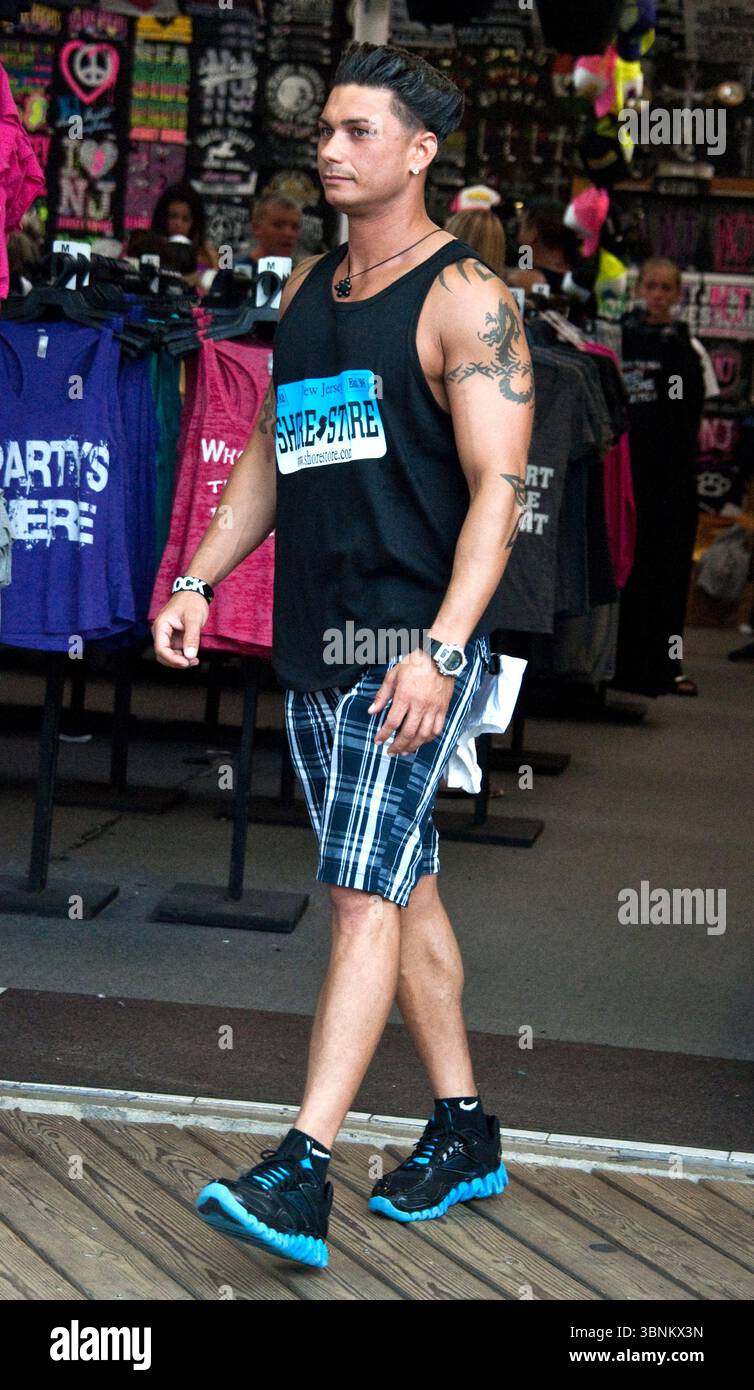 Paul Delvecchio alias Pauly D Dreharbeiten „Jersey Shore“ in New Jersey – 22. Juli 2011 Stockfoto