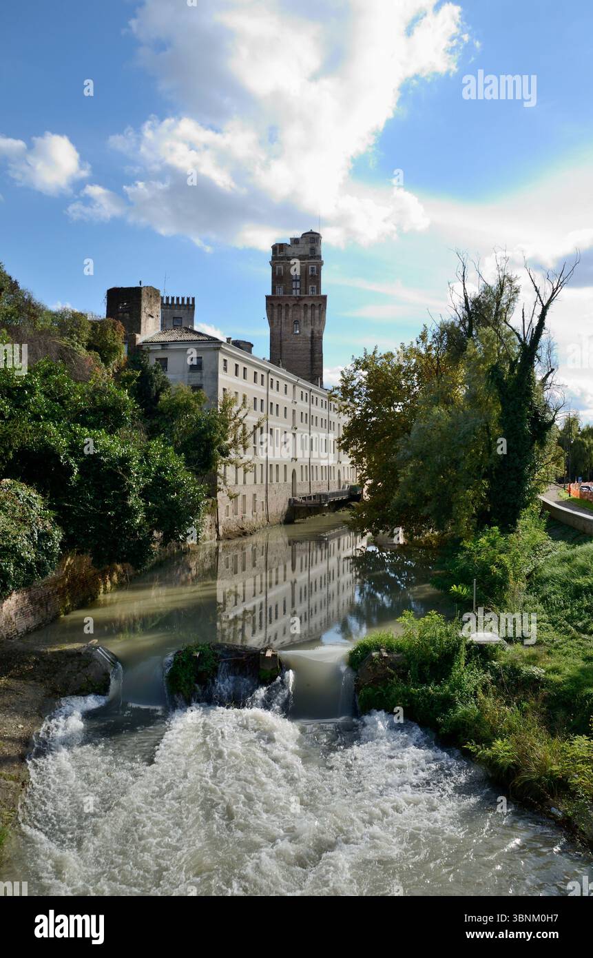 La Specola, Castello Carrarese, Canal of Padua, Veneto, Italien, Europa Stockfoto
