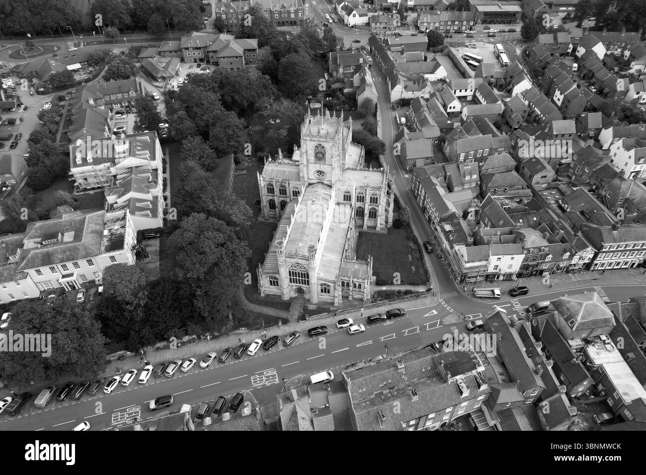 Aus der Vogelperspektive auf die St. Mary's Church, anglikanische Pfarrkirche. Beverley in der East Riding of Yorkshire. England. Es wurde ein Gebäude der Klasse I unter Denkmalschutz gestellt. Stockfoto