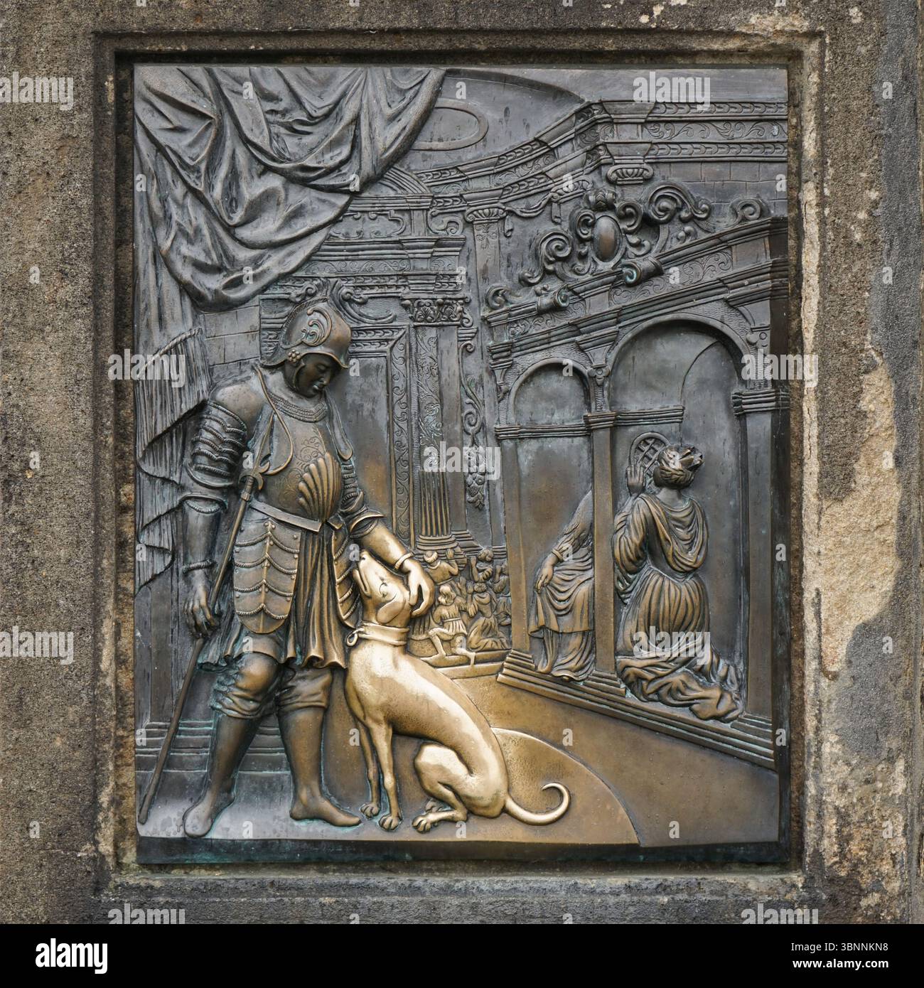 Relief in der Nähe der Statue des Heiligen Johannes von Nepomuk in Prag, Tschechische Republik Stockfoto
