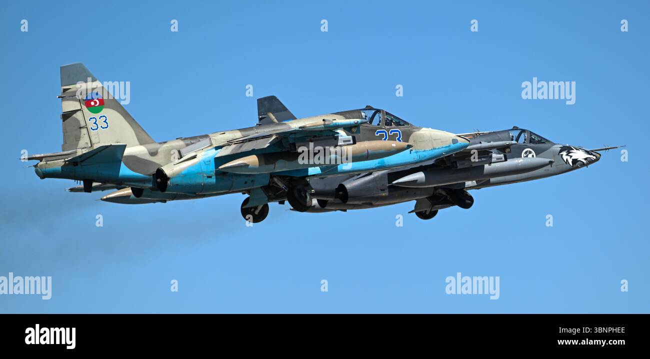 (250704) -- KONYA, 4. Juli 2025 (Xinhua) -- Militärjets werden während der Luftübung Anatolian Eagle in Konya, T¨¹rkiye, am 3. Juli 2025 gezeigt. (Mustafa Kaya/Handout Via Xinhua) Stockfoto