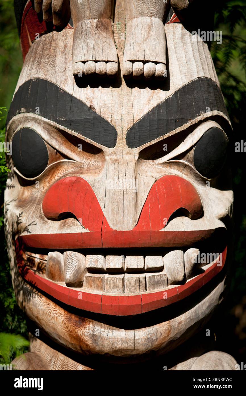 Totempfahl der Indianer in Stanley Park, Vancouver, British Columbia Stockfoto
