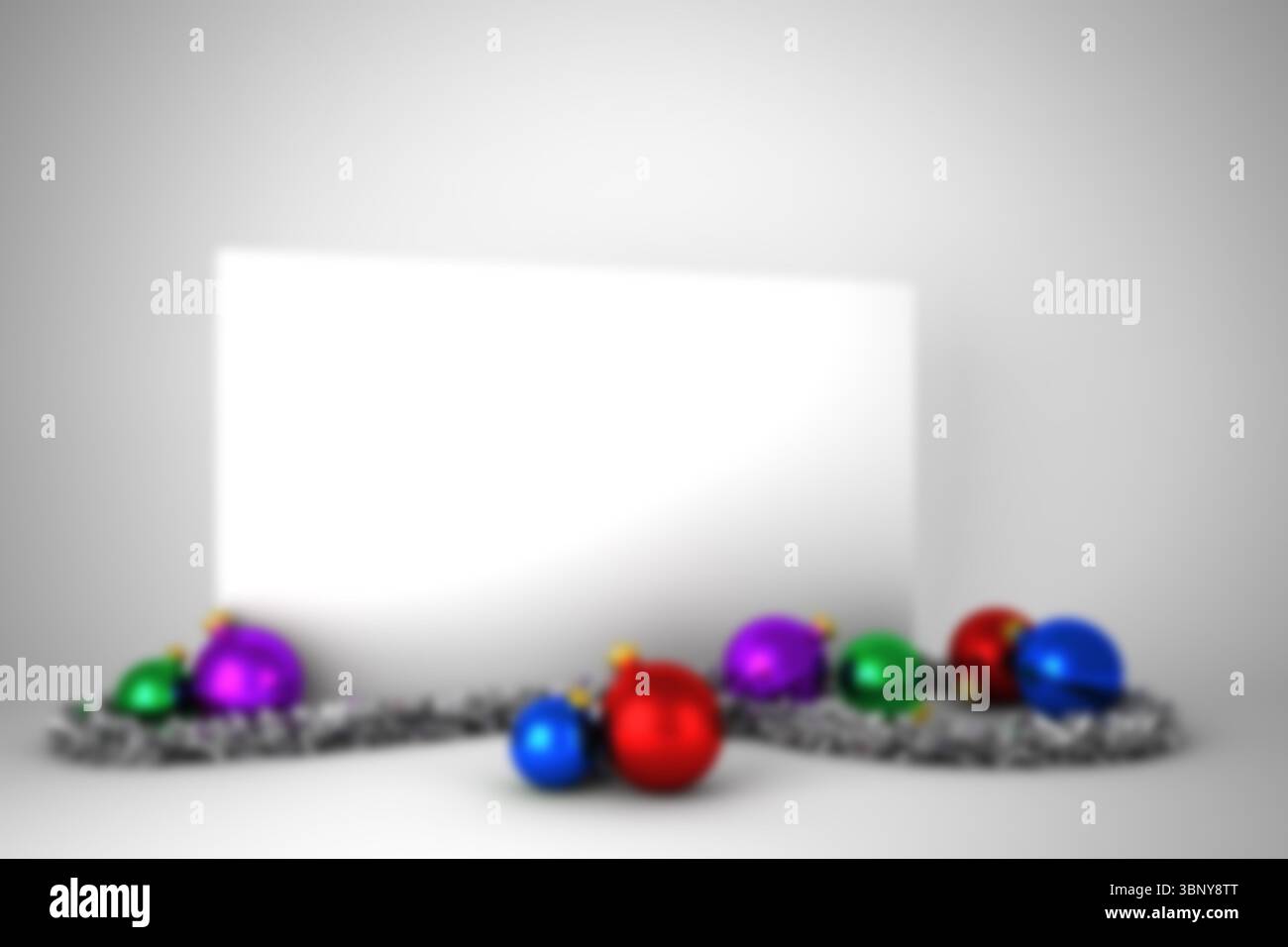 Verschwommenes Poster mit weihnachtskugeln Stockfoto